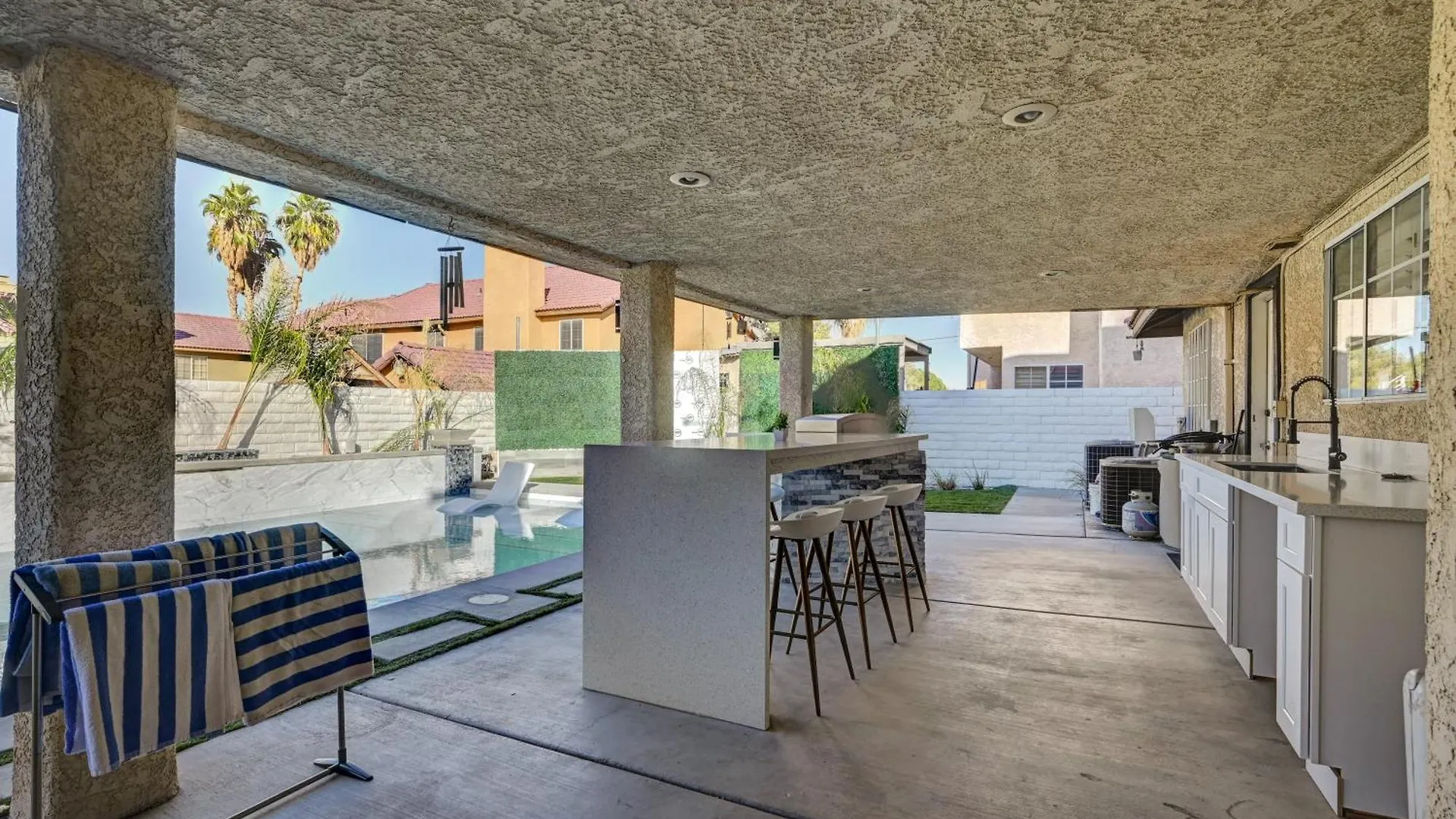 Plush Las Vegas Retreat 5 Min From Strip United States