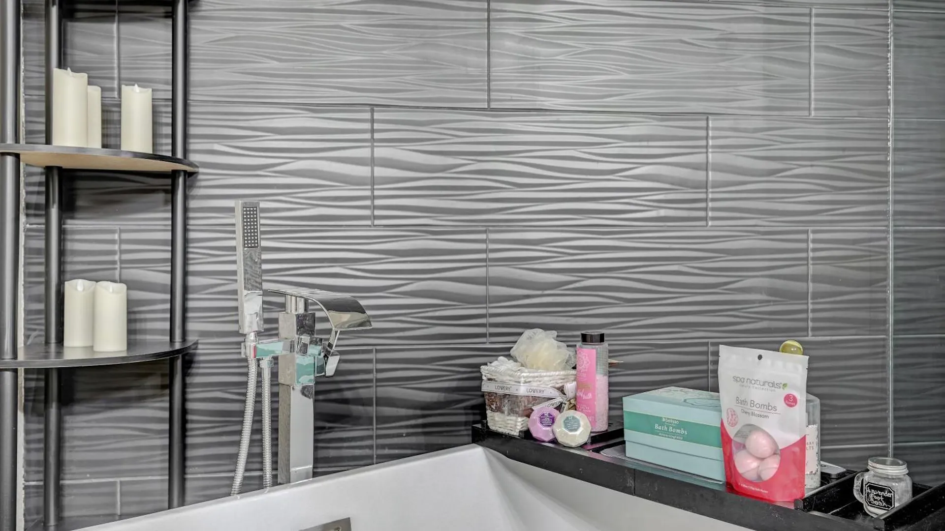Plush Las Vegas Retreat 5 Min From Strip Villa